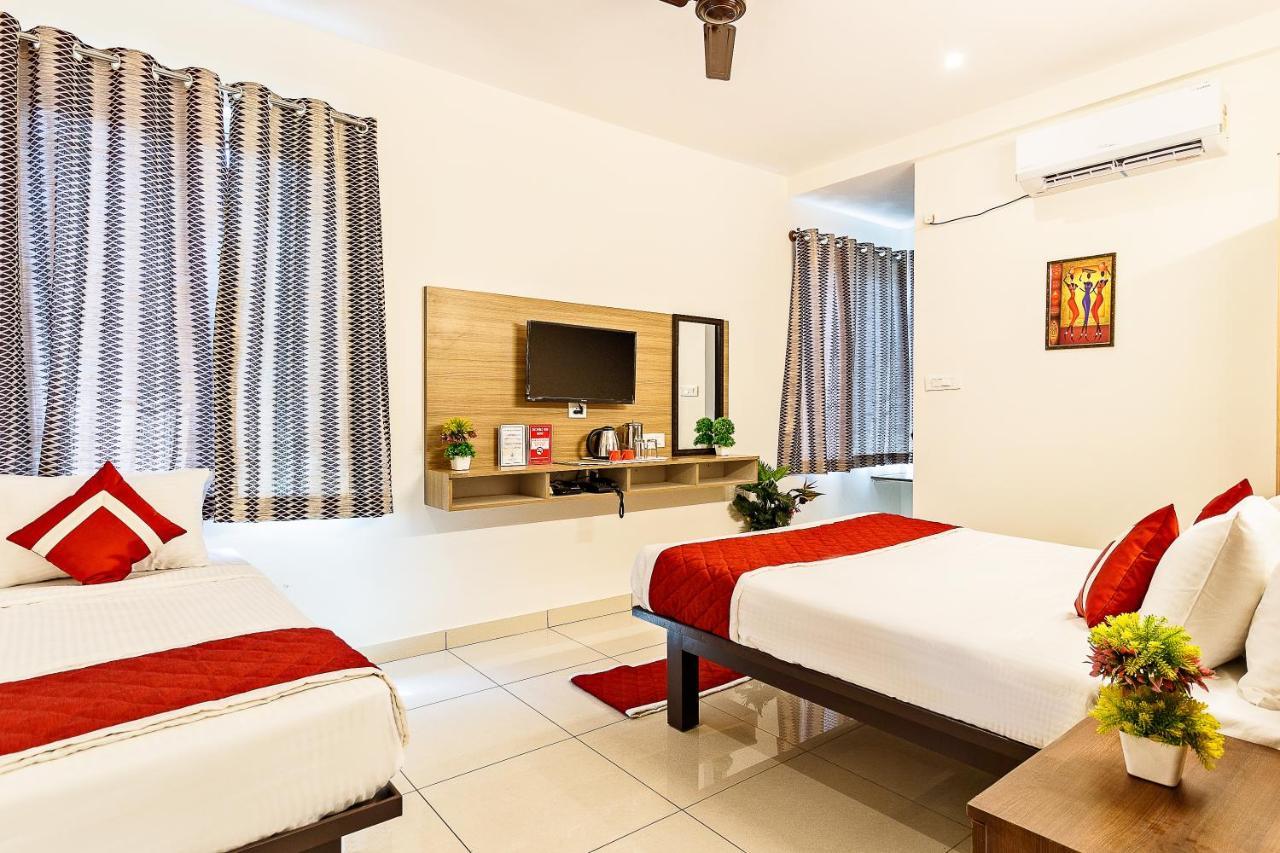 Octave Vels Grand Hotel Bangalore Extérieur photo